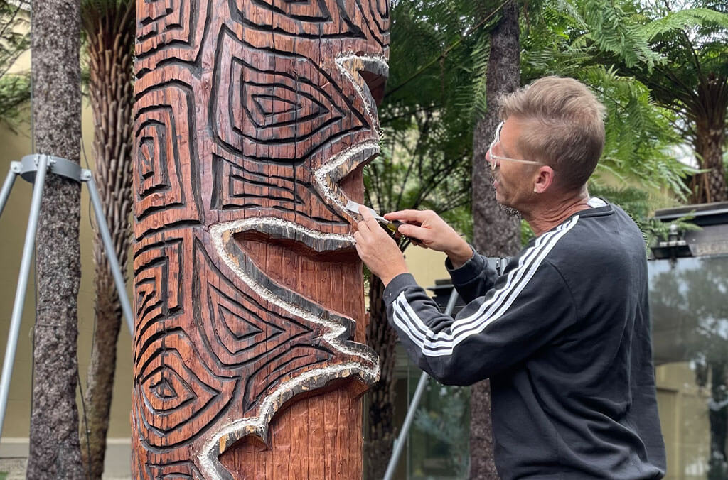 Darren, the artist, working on the sculpture